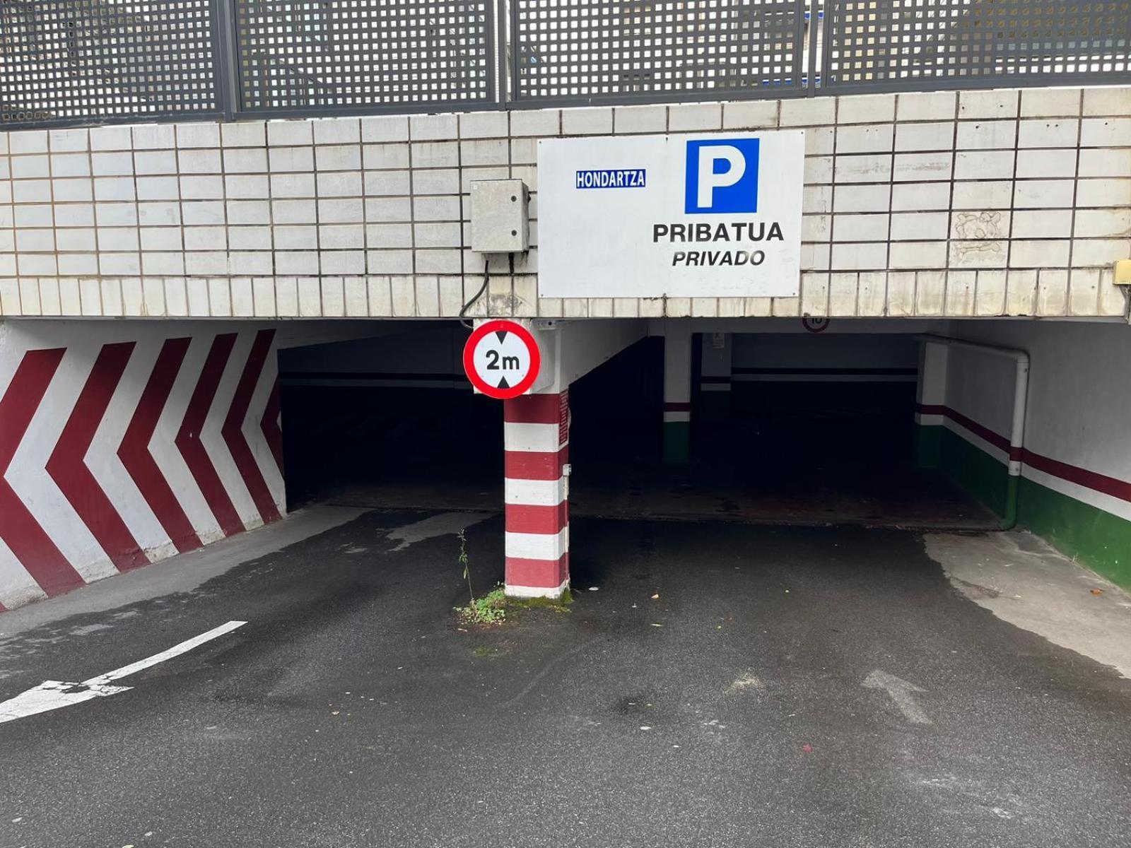 Zarautz Beach With Parking By Aston Rentals Zewnętrze zdjęcie